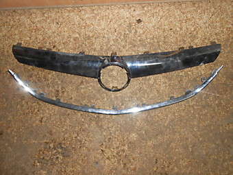 молдинг решетки радиатора